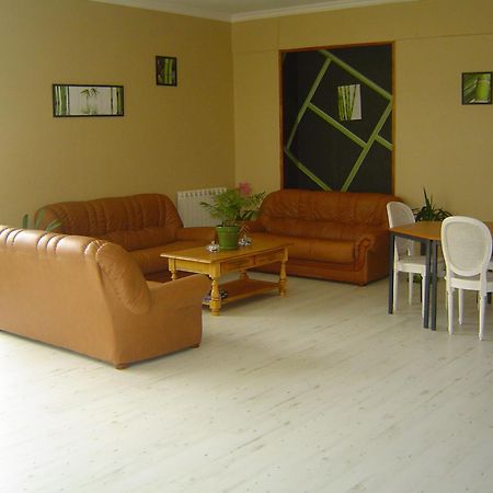 Le Magiot Hotel Montliot-et-Courcelles Ngoại thất bức ảnh