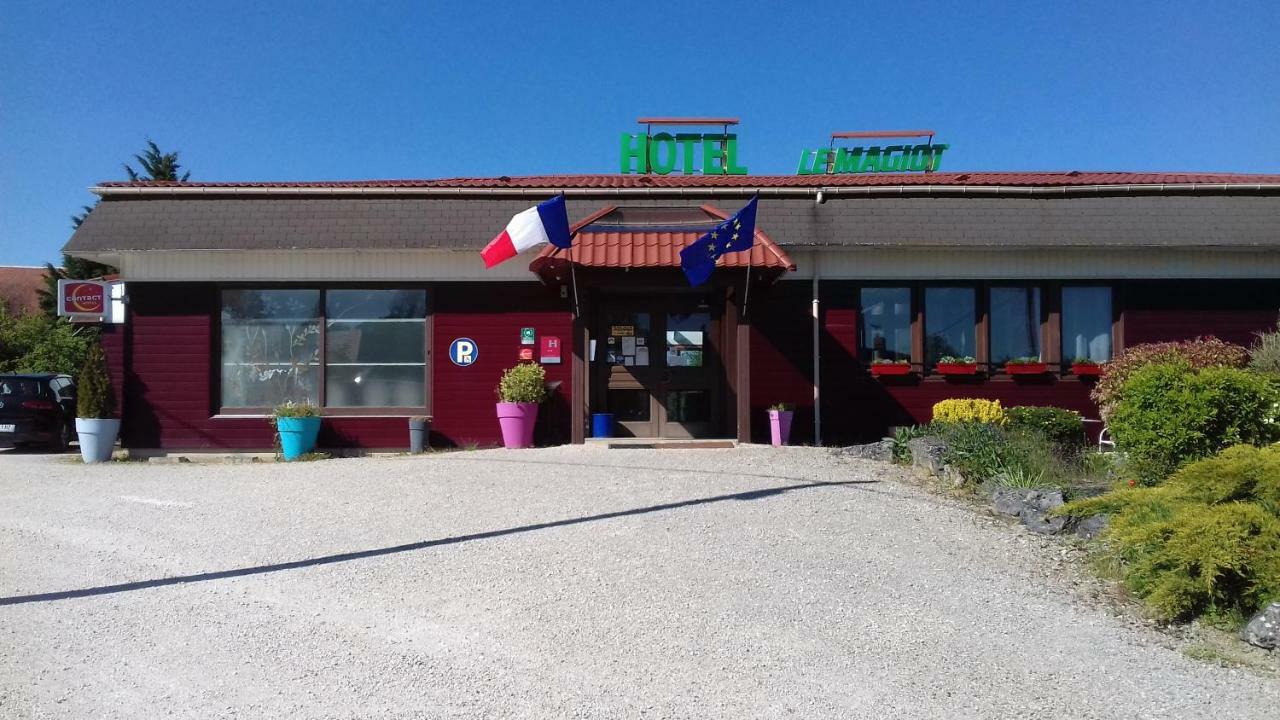 Le Magiot Hotel Montliot-et-Courcelles Ngoại thất bức ảnh